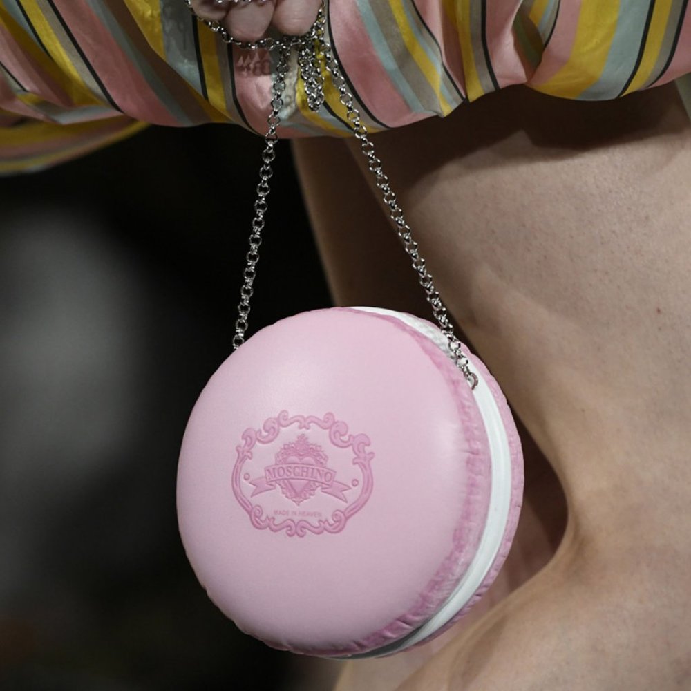 AW20 Moschino Couture Jeremy Scott Macaron Pink Shoulder Bag Marie Antoinette